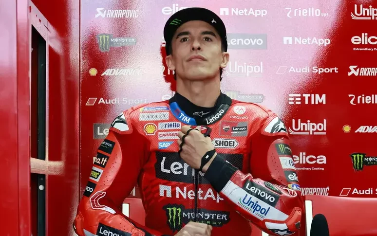 MotoGP, in Motegi triumphs Bagnaia. Marc Marquez (second) is world champion and equals Valentino Rossi equals