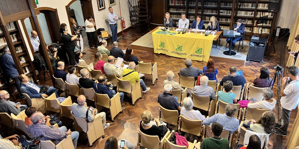 Regional in Calabria, climatic crisis and future of the region. Occhiuto and Tridico compared with Legambiente