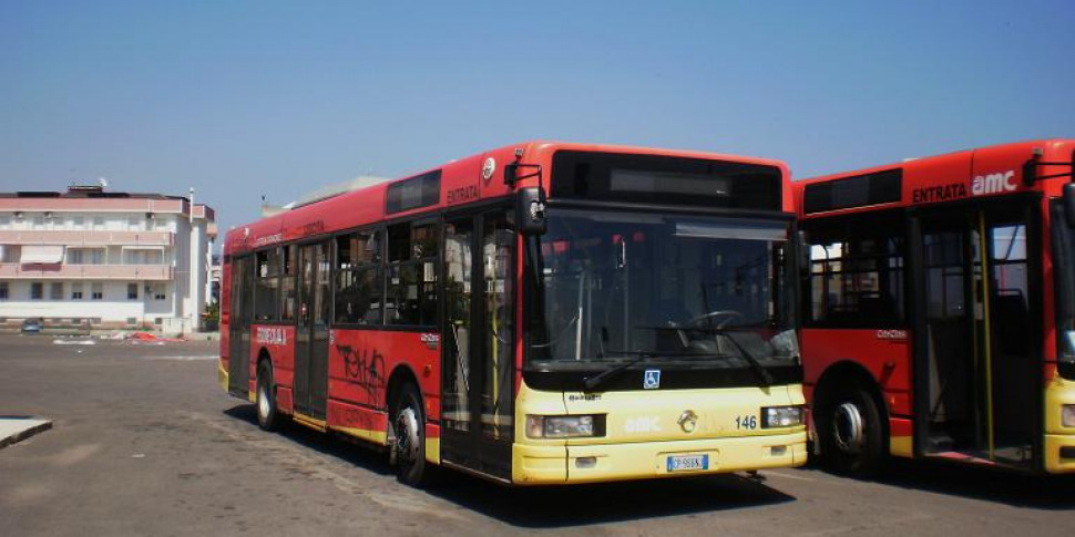 Catanzaro, AMC verification operator attacked on a bus when requesting the ticket to a passenger