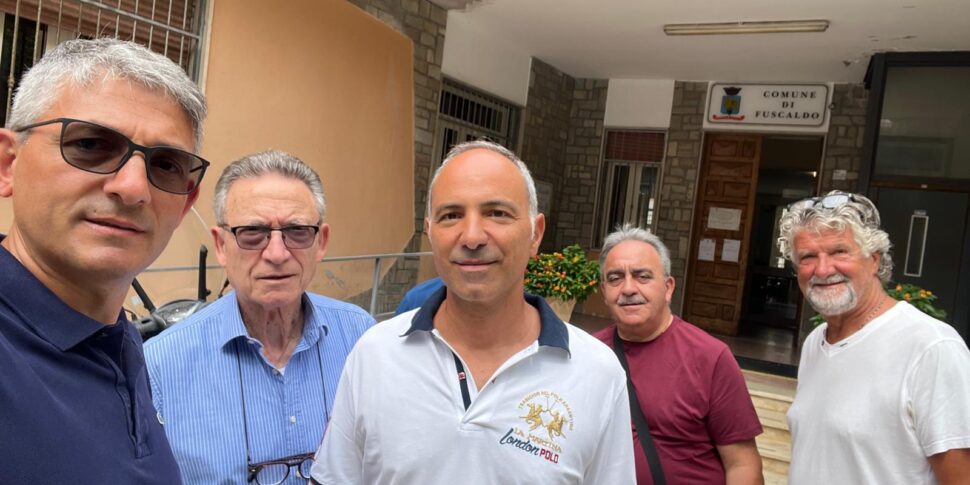 Coast erosion in Fuscaldo, the mayor Middea: "Urgent interventions for the safety of the coast are needed"