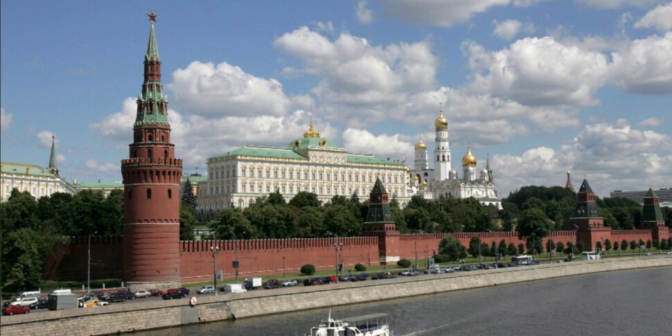 Droni, Moscow: "EU hysteria" to justify military spending