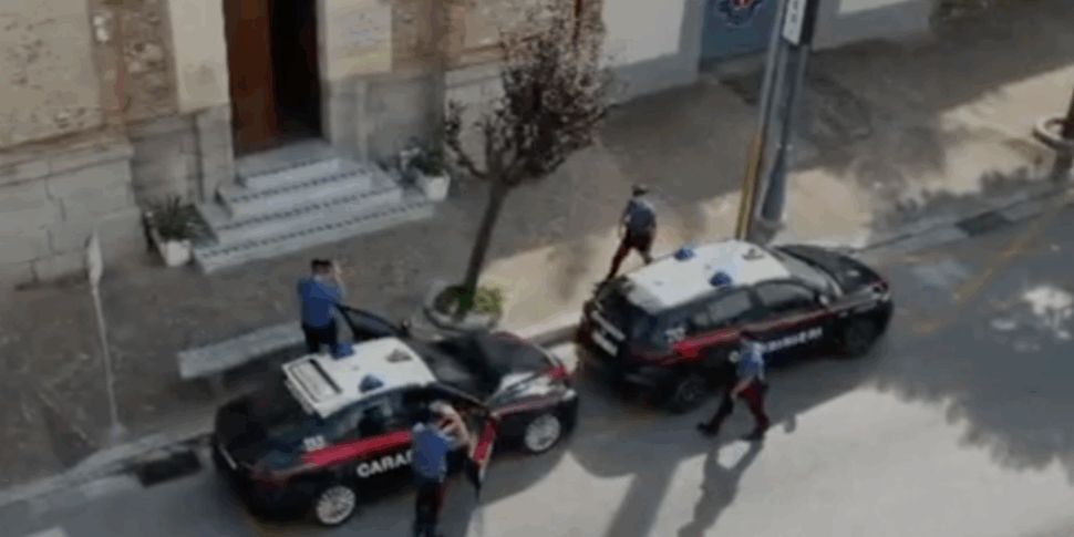 Fake phone call from the arrested daughter, foiled a scam at an old woman in the reggino: two bells stop