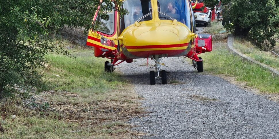 He loses control of the paragliding and falls on a land in Taormina: 38 years old ends up in the hospital