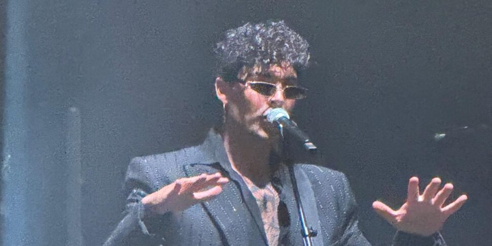 In Messina there is still desire in summer with The Kolors. Joy and rhythm in Piazza Duomo Photo