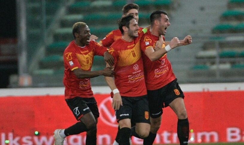 Messina: Reference returns, signs the Croatian Tesija