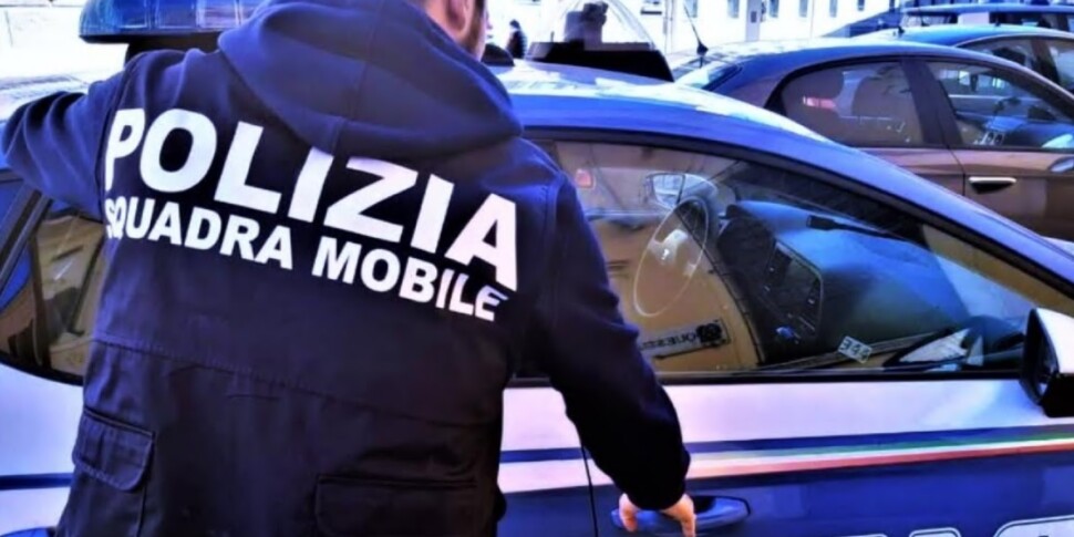 Messina, a drug dealing network reconstructed in the carousel district: 12 arrests