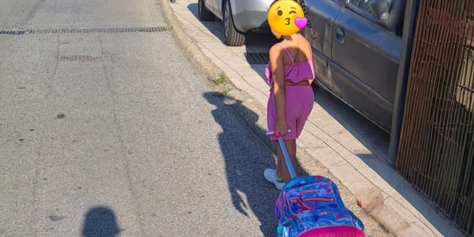 Messina, first day of school with inconvenience in Camaro: children forced to walk on the street