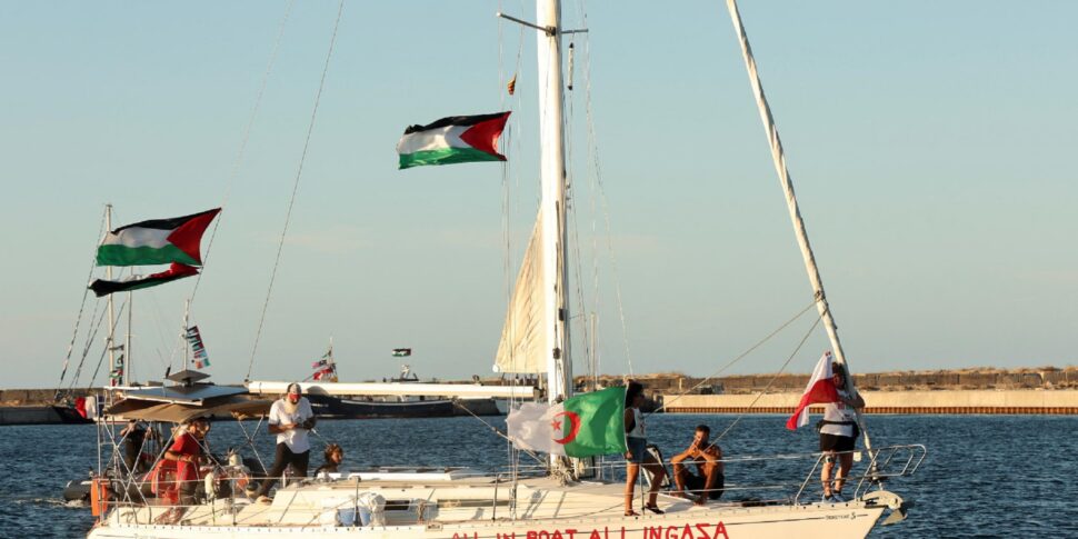 The Farnesina to the Italians on the flotilla: "Not recommended to continue". The hypothesis of delivering aid to a neutral port is failed