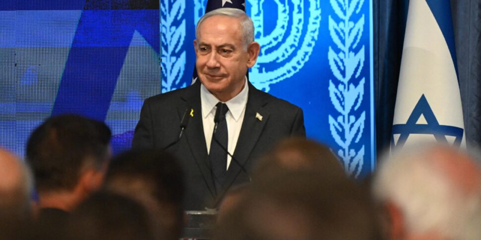 The Israeli army ready for the lounge, Hamas moves hostages like shields