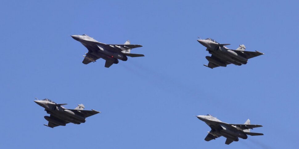 The US intercept a Russian fighter near Alaska and send four F-16s. Another 5 planes near Denmark