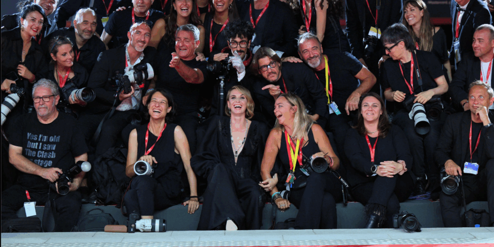 The Venice Film Festival closes, uncertain the "Totoleone". Tonight the prizes and the out of competition chien 51