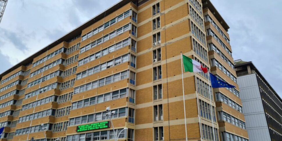 The reclamation of the new port of Crotone, the green light of the Mase in Eni Rewind