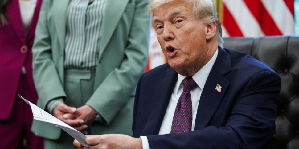 Trump: "I sued the New York Times for 15 billion dollars"