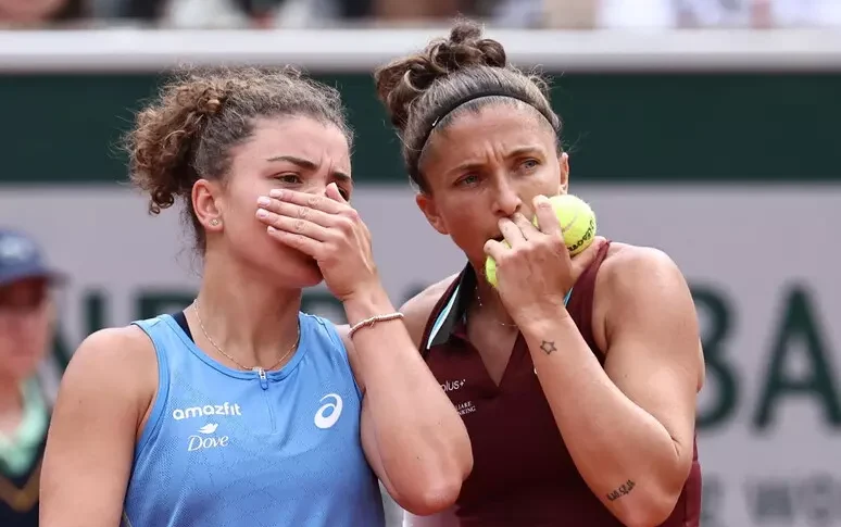 US Open, eliminate Errani-Polini in the semifinal. Defeats in two sets from the Routliffe-Dobrowki couple
