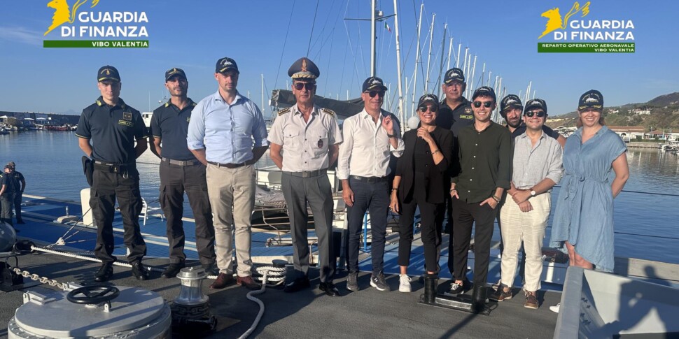 Vibo Valentia, visit to the Guardia di Finanza of a delegation of foreign magistrates accompanied by the prosecutor Camillo Falbo