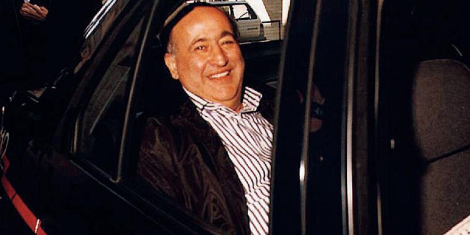 Gioia Tauro boss Pino Piromalli leaves his cell. Transferred to the Opera clinical center