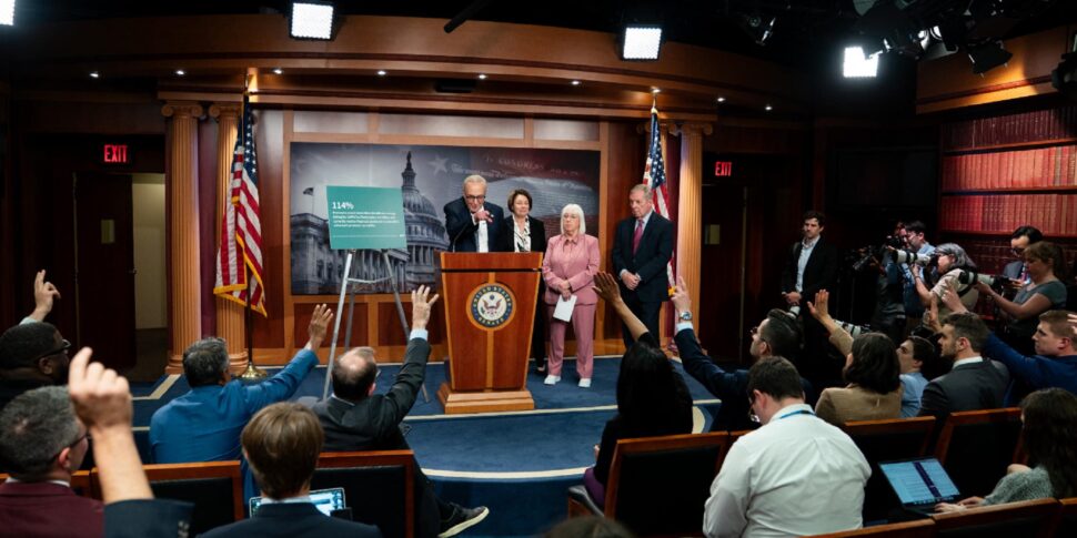 What is shutdown: the consequences in the United States