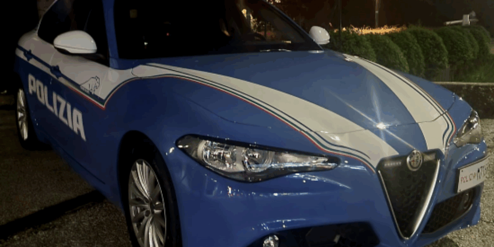 Catanzaro Lido, they don't let them smoke in the club and attack the owners: four young people hit by "Daspo Willy"