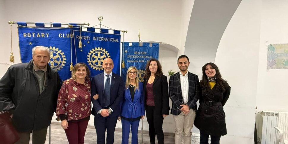 Mendicino, Rotary celebrates dialogue between generations