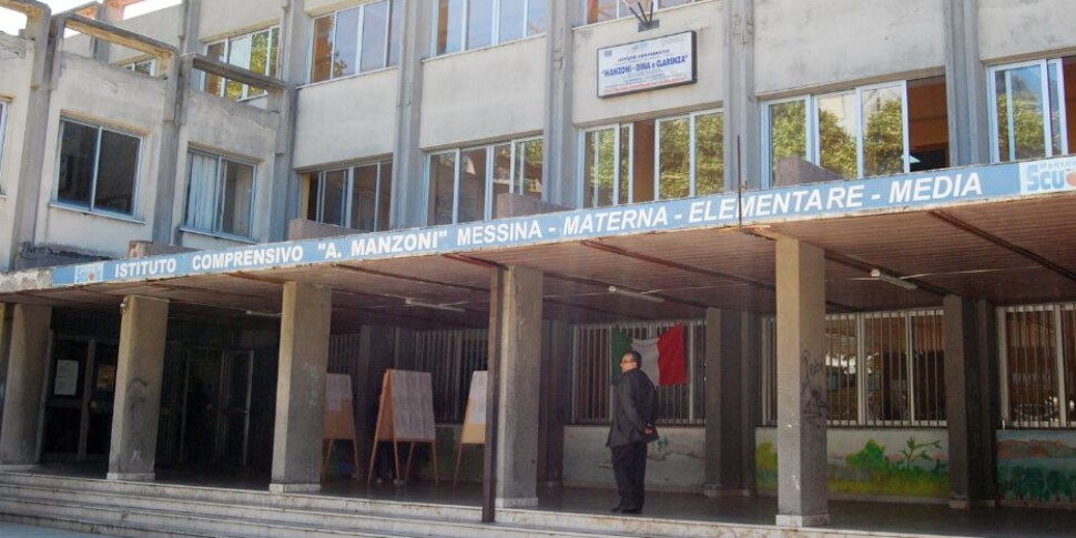 Messina, autistic boy suspended for slapping a partner in the private parts. It's controversial