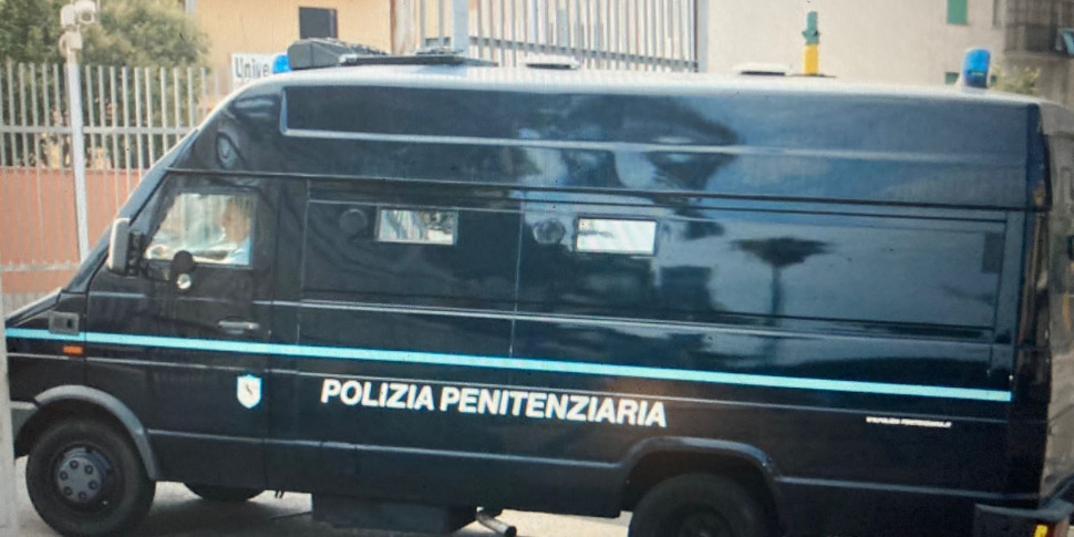 Reggio Calabria, beatings and violence at the "San Pietro": the former director back in the courtroom