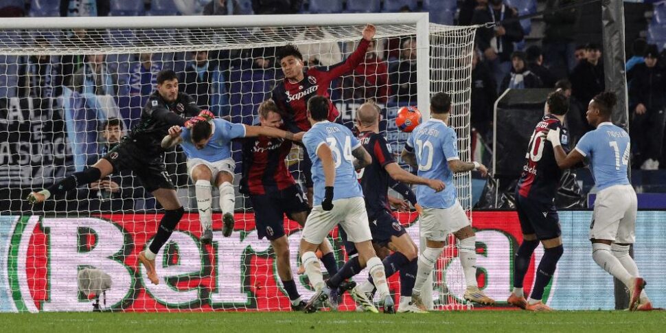 Lazio and Bologna cancel each other out, back and forth in 2': Odgaard replies to Isaksen