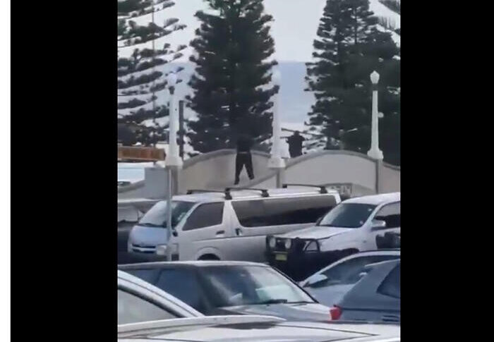 Shooting at Bondi Beach in Australia: 15 victims and 29 injured. The attackers are father and son: the first is dead, the second is in hospital