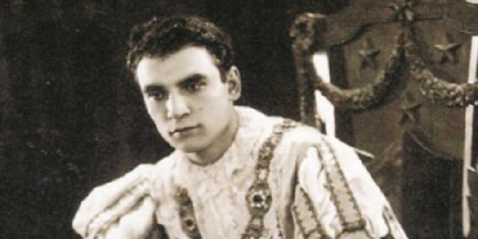 Arturo Ferrara, the tenor from Messina who fascinated the whole world