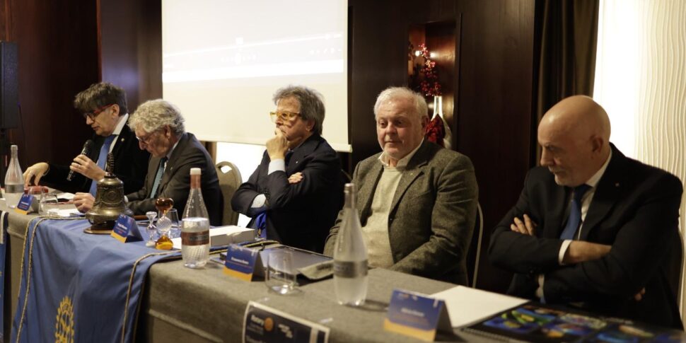 Calabrian sea, microplastic alarm: data and images on the state of ecosystems at the Rende Rotary