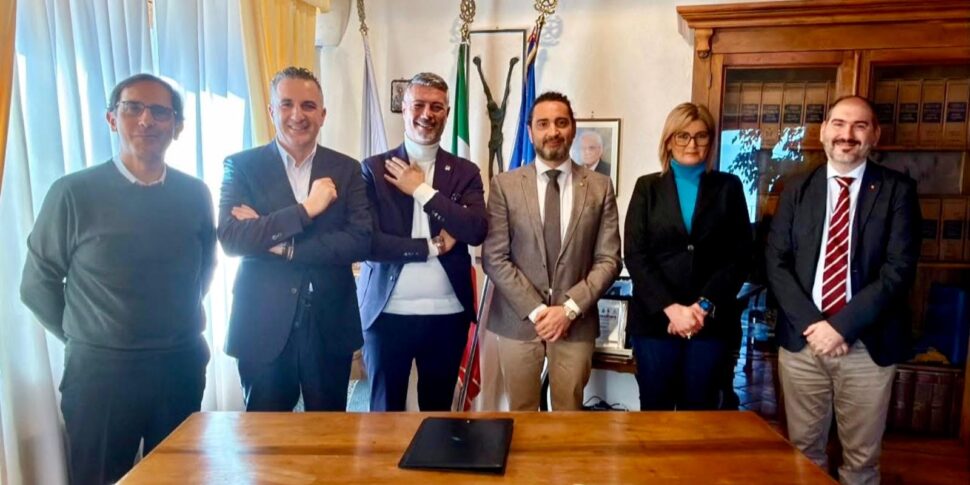 Castrolibero, institutional meeting with the honorary consul of Uruguay Alfredo Sguglio