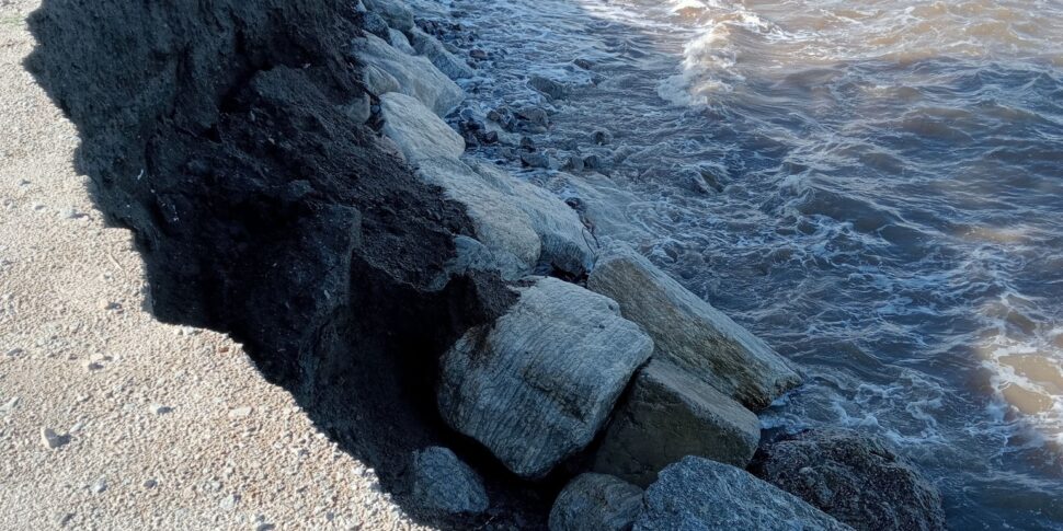 Coastal erosion in Villa San Giovanni, an alarm for Cannitello. «Find effective technical solutions»