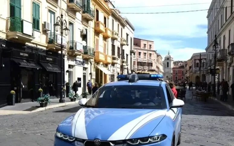 Quarrel leads to assault in Crotone, one arrested