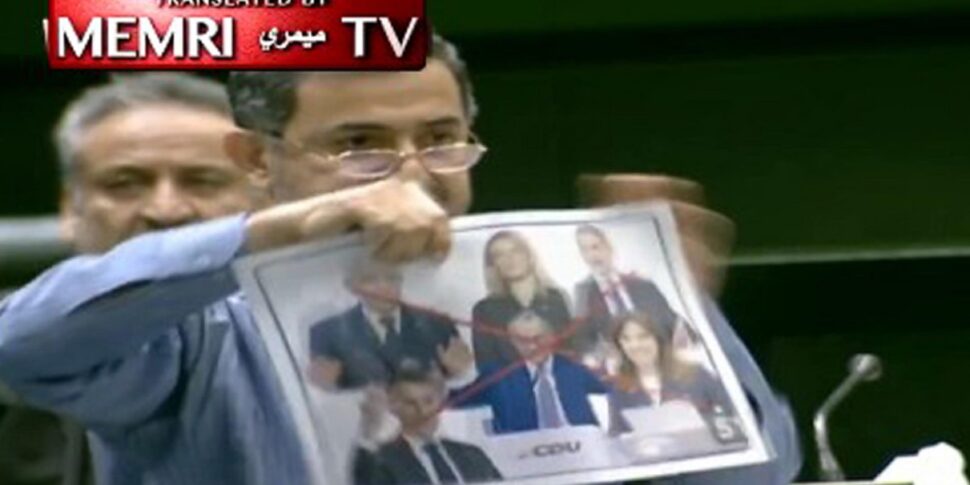 Photo of Mattarella torn by a parliamentarian in Iran, diplomatic tension: Tajani calls the ambassador