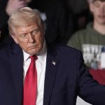 Trump warns Iran: "Time is running out, an army is coming." Tehran: "We have our finger on the trigger"