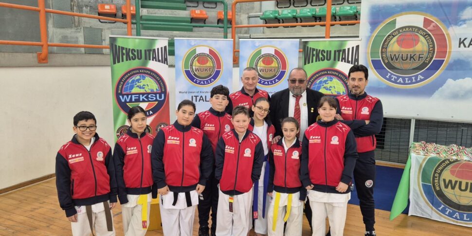 Tropheum Karate Club, shower of medals at the Open International in Messina: 4 gold medals and podiums as protagonists