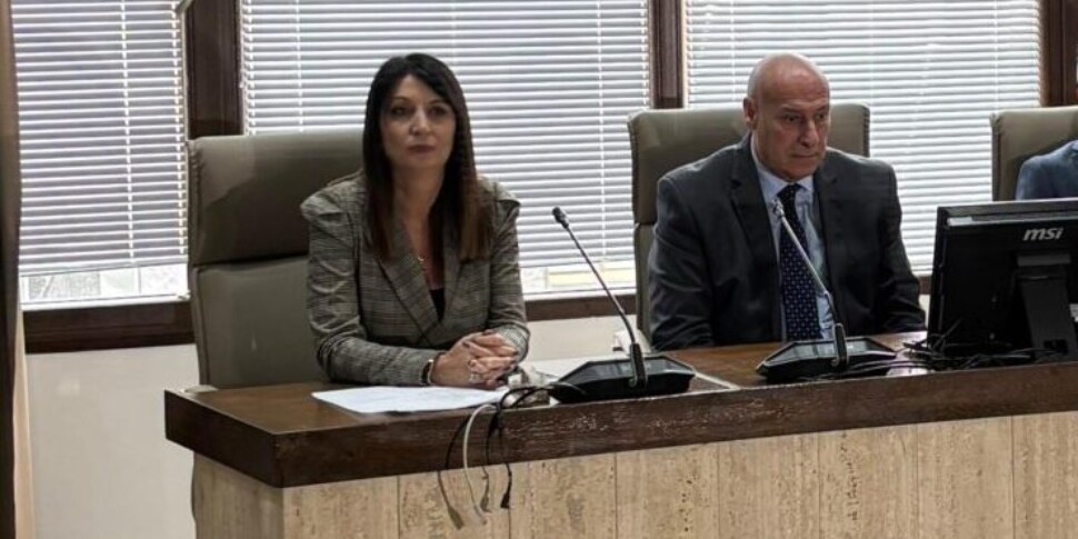 Crotone, Vincenzo Voce's (official) turn to the right displaces some of the mayor's loyalists