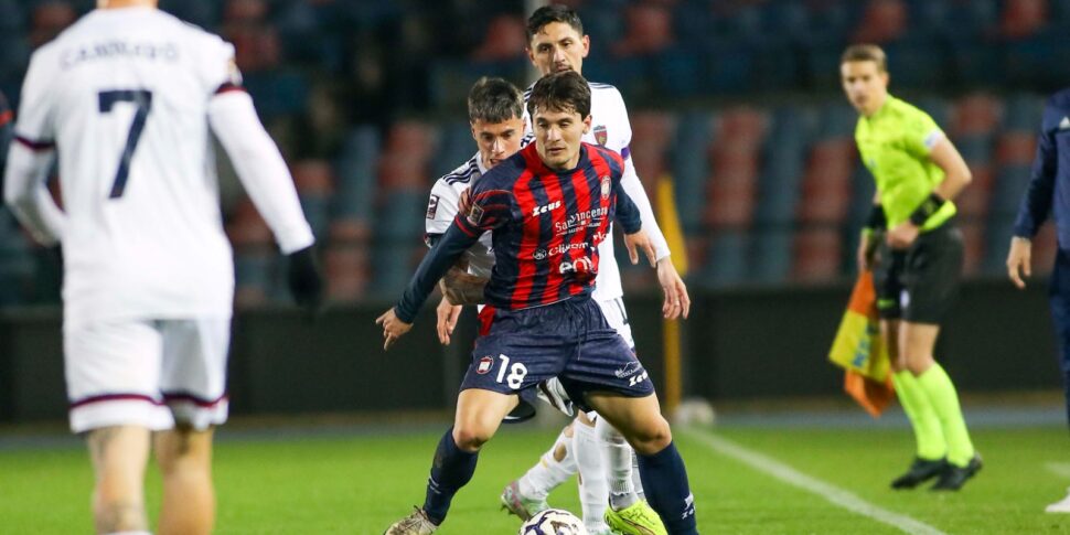 Crotone ahead with Piovanello but Monopoli equalizes. Regret for the Pythagoreans