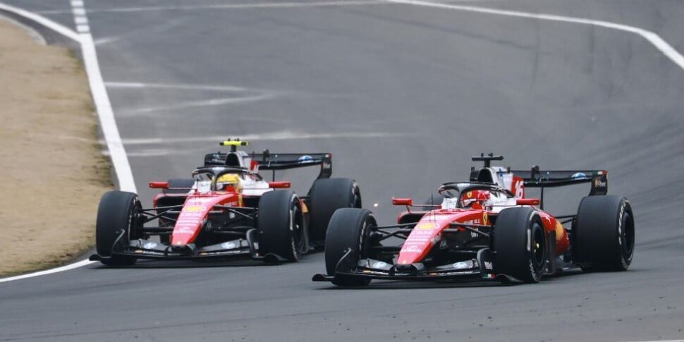 Formula 1, Hamilton's podium: his first since joining Ferrari. And what a battle with Leclerc!