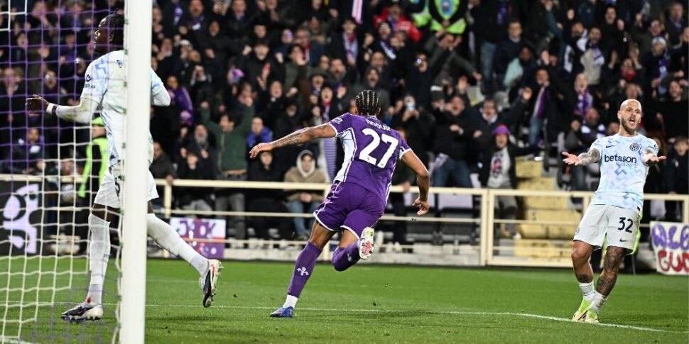 Inter are caught again by Fiorentina (1-1): Milan goes back to -6, Napoli at -7