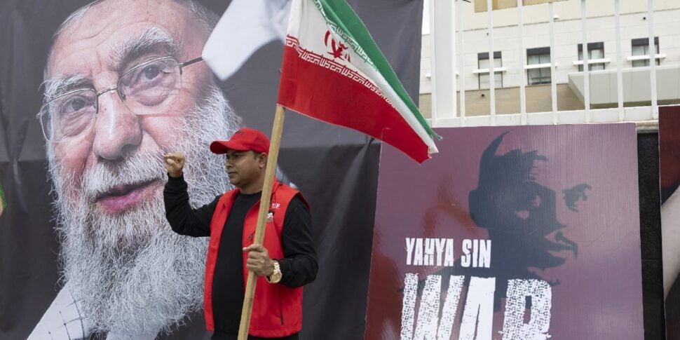 Iran apologizes to the Gulf countries but the raids continue: "We will never surrender"