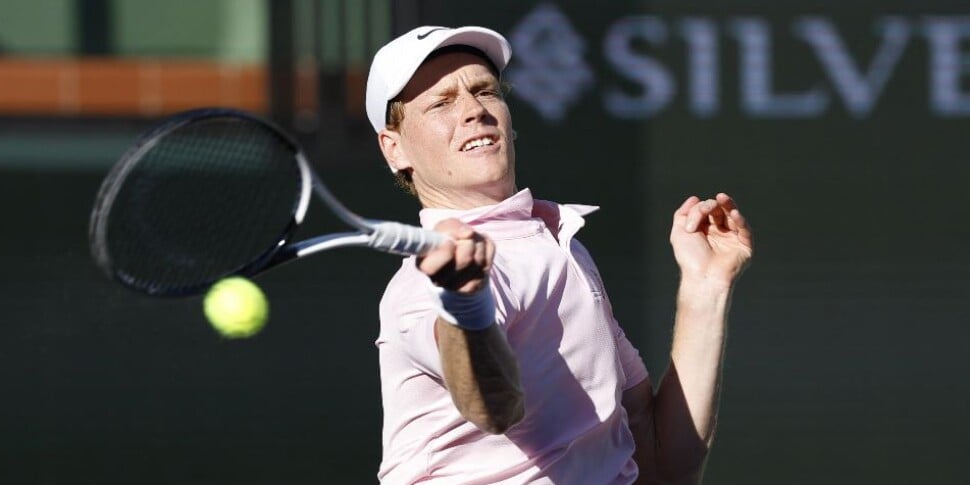 Jannik Sinner and Jasmine Paolini are in the round of 16 of Indian Wells, defeating Cobolli