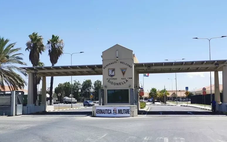Sigonella's crisis and Craxi's no to Reagan. The importance of the Sicilian base during conflicts