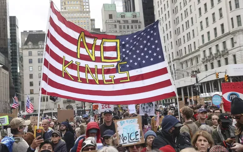 At least eight million Americans at 'No Kings' demonstrations against Trump. The White House belittles