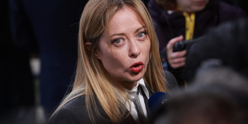 Crisis and oil, Giorgia Meloni's blitz in the Gulf: mission to strengthen national energy security