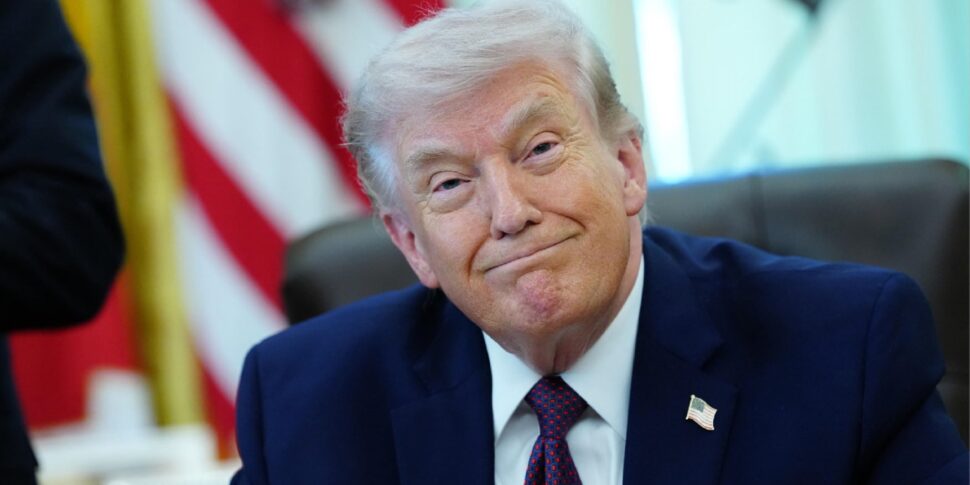 Trump threatens to leave NATO: "It's a paper tiger"