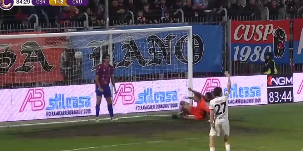 Crotone corsair at the “Capozza”: beat Casarano 2-1, Musso scores the outside shot and secures sixth place