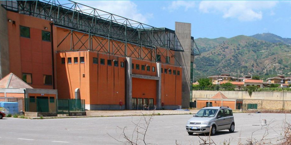 Gigi D'Alessio concert in Messina: special buses and shuttles from the car parks. Here's how to get to Palarescifina