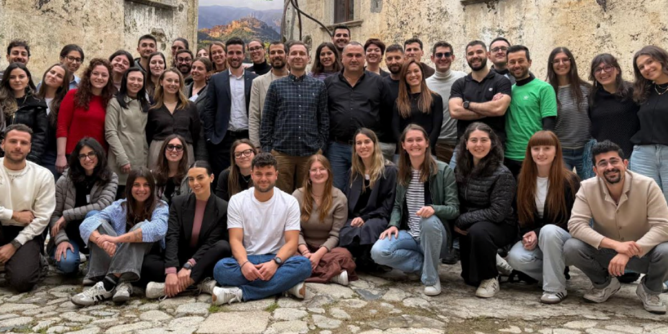 Gimbe, tourism, innovation, art: Monasterace and the challenge won with More