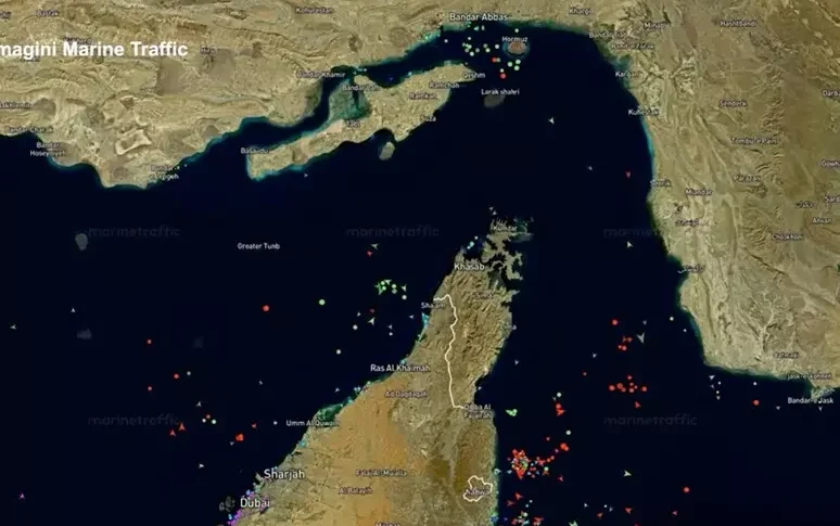 Hormuz is closed again. Trump: "Lockdown from 4pm", London goes away. Ghalibaf: "Now enjoy the petrol prices"