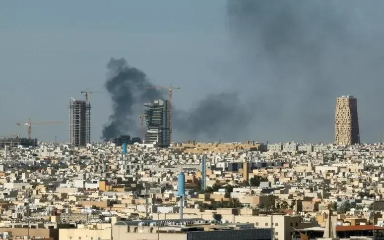 Iranian raid on an American base in Saudi Arabia, at least 12 soldiers injured: 2 seriously. Yemeni Houthis missile against Israel